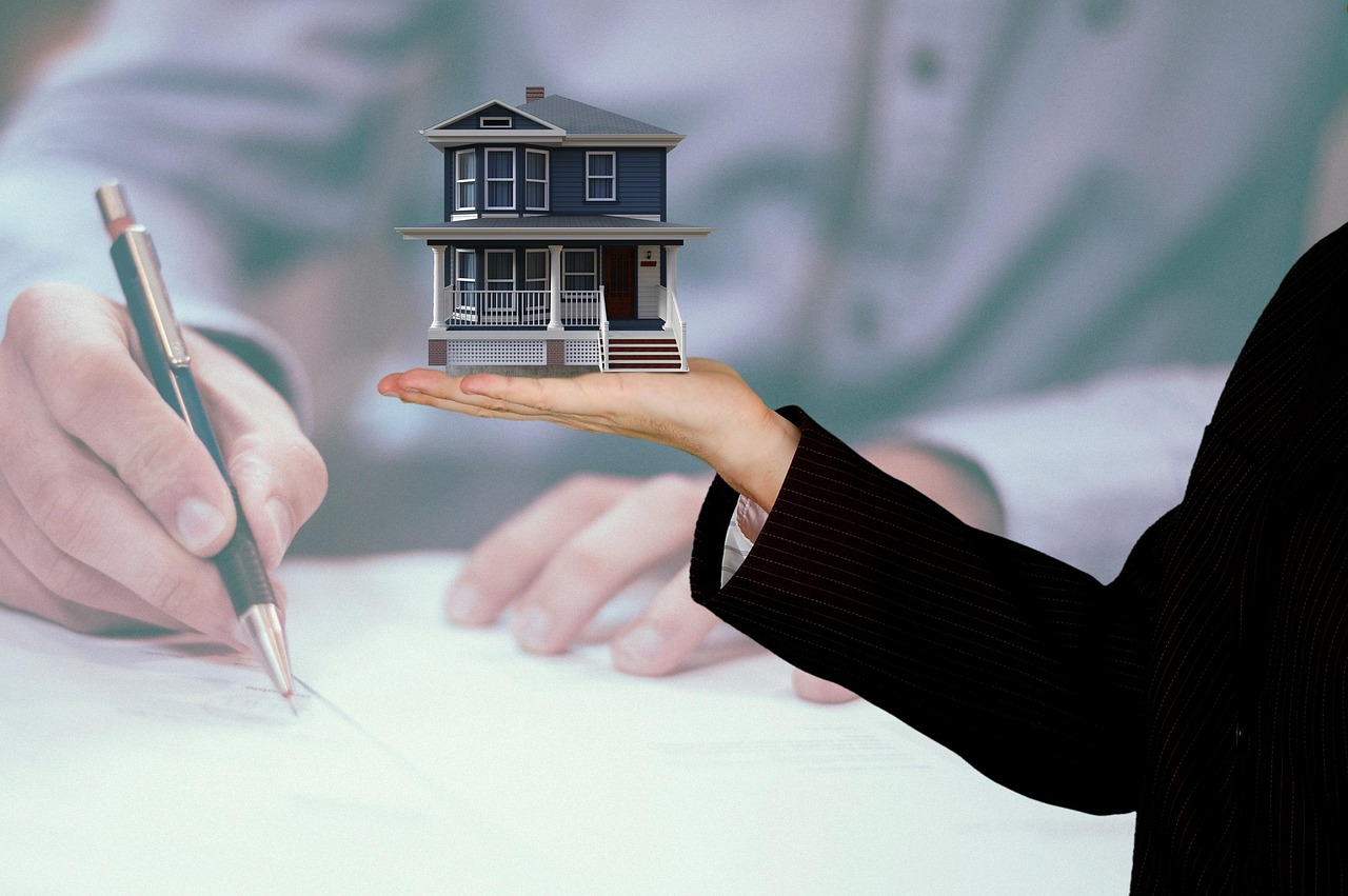 house, property, real estate, mortgage, buy, rent, investment, realtor, sale, contract, sign, hand, give, real estate, real estate, real estate, real estate, real estate, mortgage, mortgage, rent, realtor, realtor